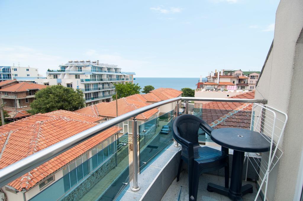 Guest House Hiora Ahtopol Ngoại thất bức ảnh