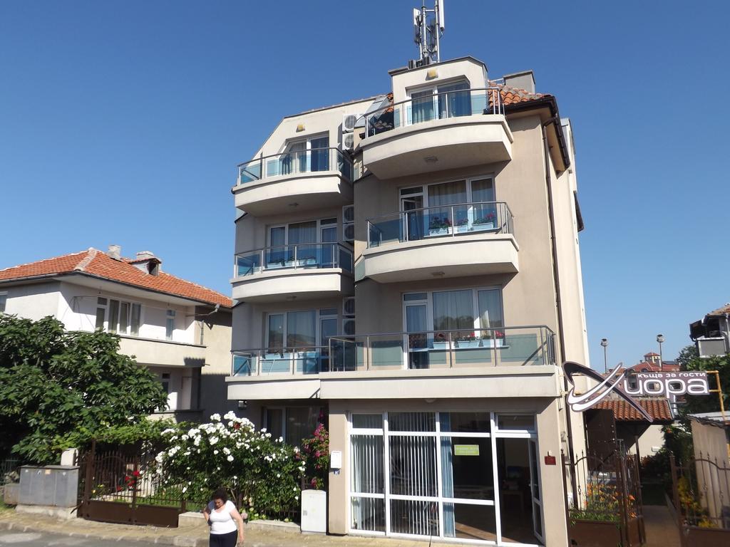 Guest House Hiora Ahtopol Ngoại thất bức ảnh