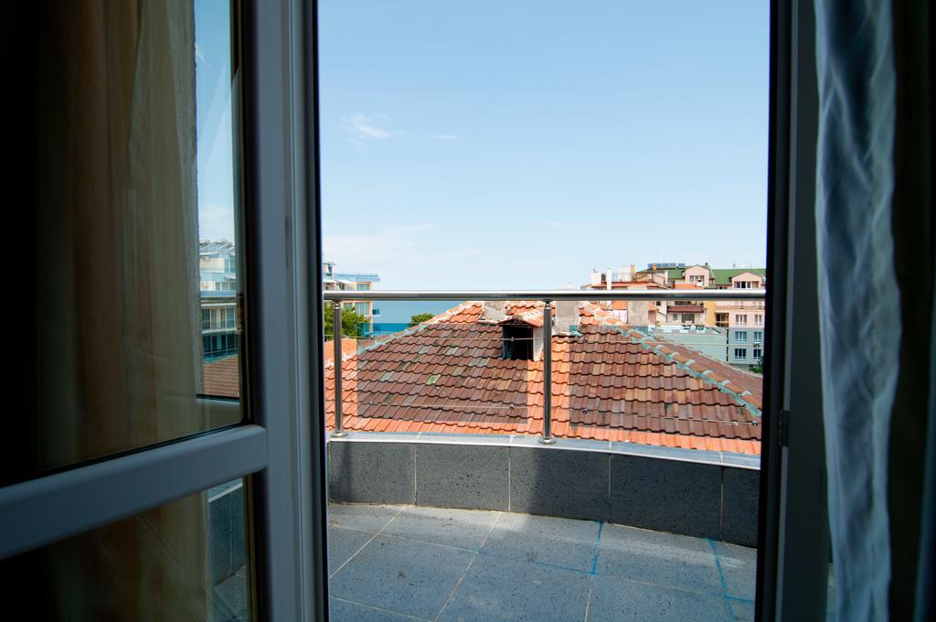 Guest House Hiora Ahtopol Ngoại thất bức ảnh