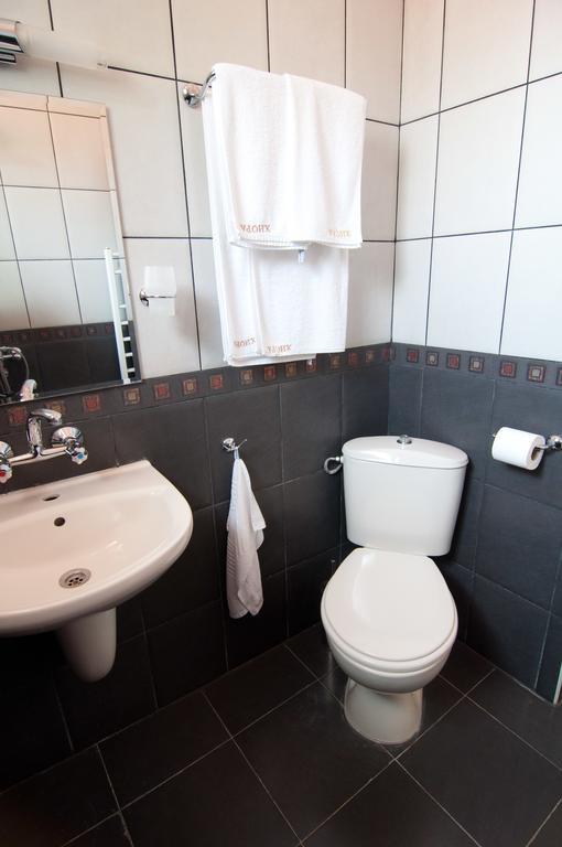 Guest House Hiora Ahtopol Ngoại thất bức ảnh