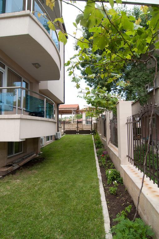 Guest House Hiora Ahtopol Ngoại thất bức ảnh
